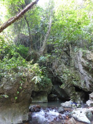 Nam Talu cave entrance